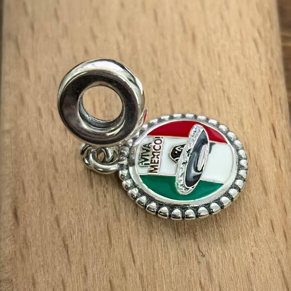 Pandora Viva Mexico Mexico Sombrero Charm Pendant, S925 Silver Bracelets - Picture 3 of 4